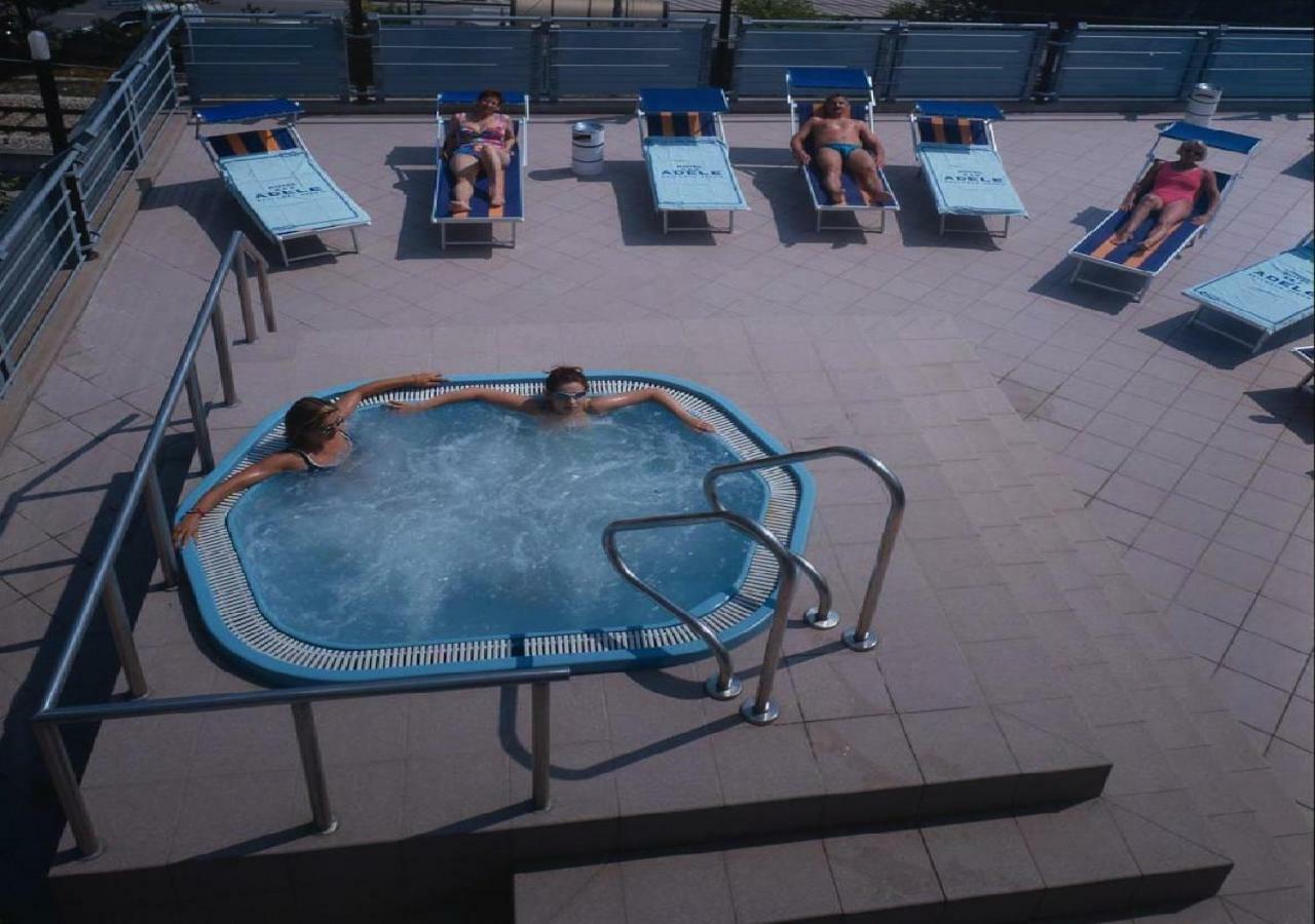 Hotel Adele Bellaria-Igea Marina Eksteriør billede